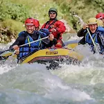Parque de Campismo Rafting Camp - *