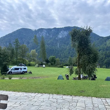 Rafting Camp - Kamp alanı *