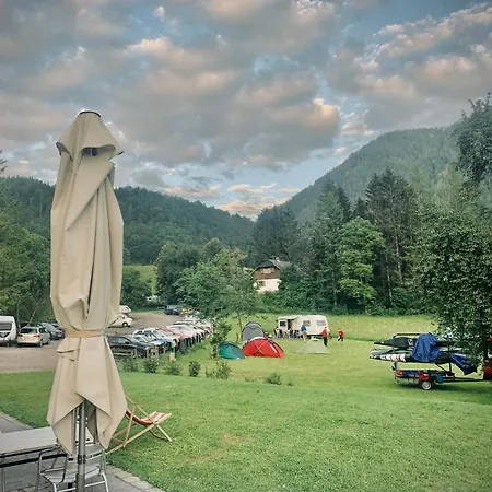 Rafting Camp - Kamp alanı