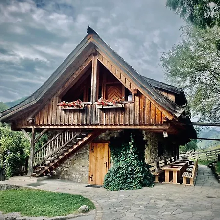 Rafting Camp - Kamp alanı