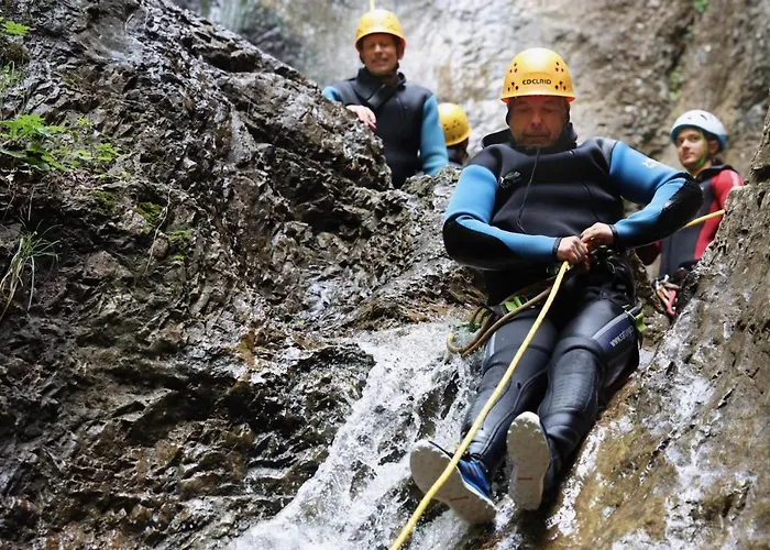 Campsite Rafting Camp - *