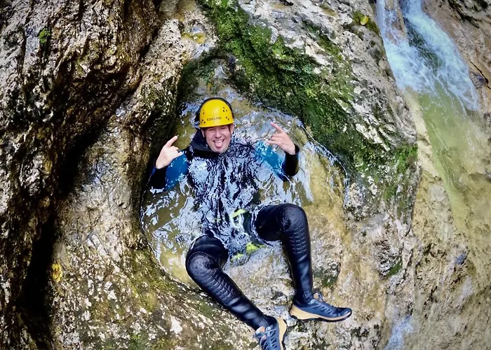 Campsite Rafting Camp - *